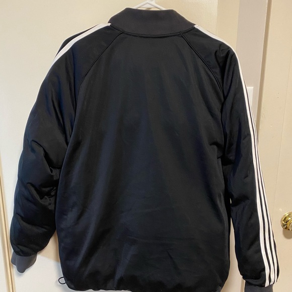 Adidas Reversible puffer jacket - Picture 2 of 5